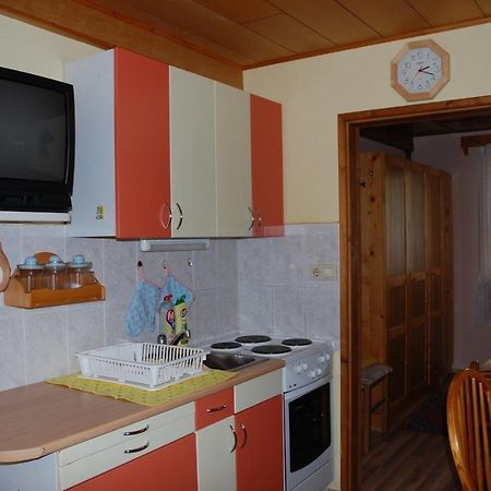 شقة Apartma Pri Potokarju بوينج المظهر الخارجي الصورة